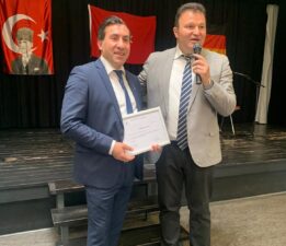 Türkçe Öğretmeni Şenol Yıldız’ın Meslekte 25. Yılı Kutlama Programı