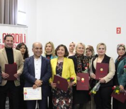 Irkçılıkla Mücadele ve Veli Akademisi Ödül Töreni yapıldı