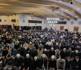 1000 genç sabah namazında buluştu