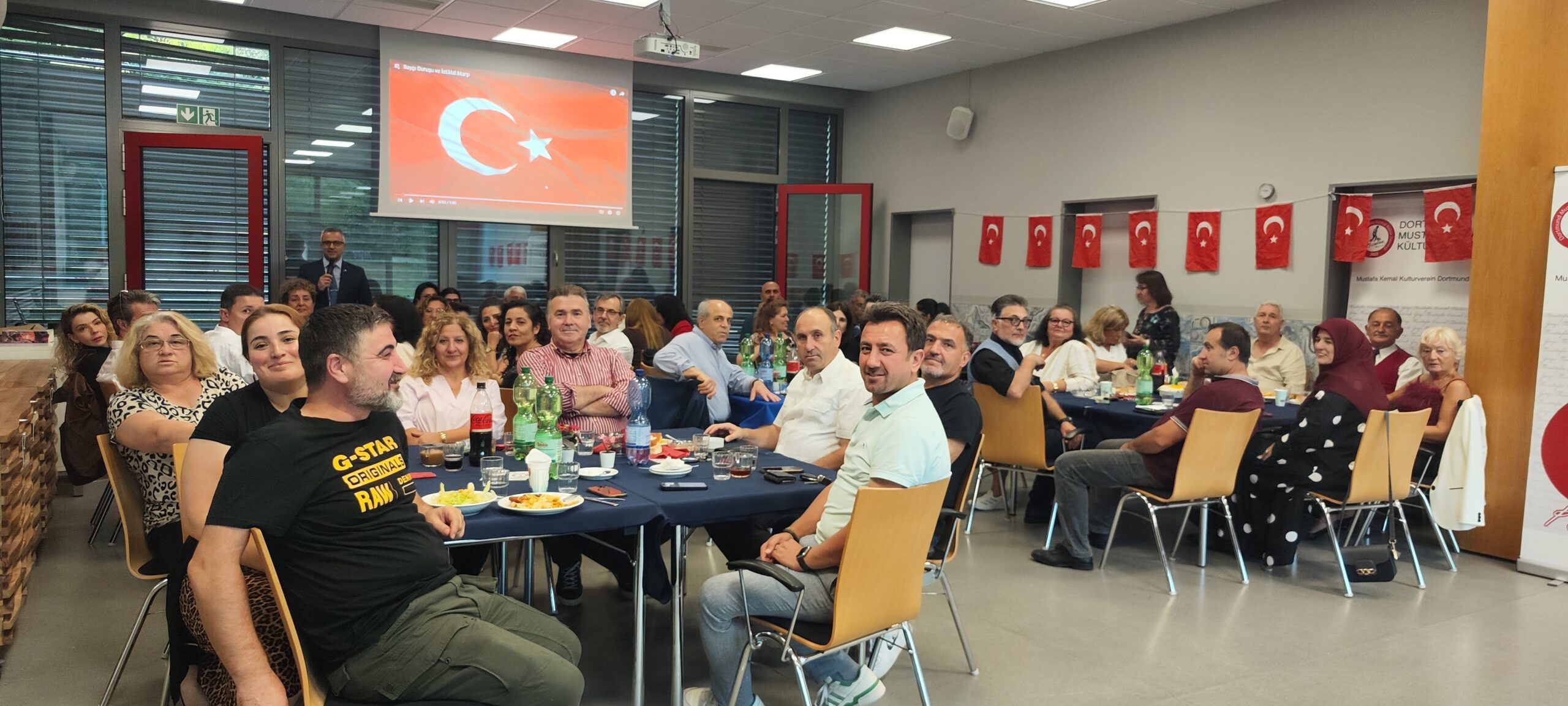 Zafer Bayramı Lünen’de törenle kutlandı